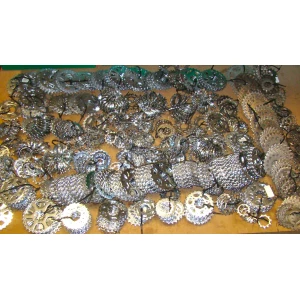 Lot Important De 1200 Pignons Miche Pour Shimano Et Campagnolo 3 Lot Important De 1200 Pignons Miche Pour Shimano Et Campagnolo