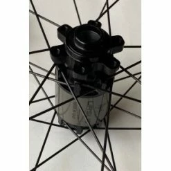 Paire De Roues URSUS ALCOR Disque 29p 15/100 & 12/142mm 9 Paire De Roues URSUS ALCOR Disque 29p 15/100 & 12/142mm -Promos Vélo Boutique paire de roues ursus alcor disque 29p 15100 12142mm 2